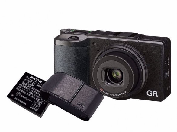 Ricoh GR II (1)