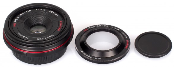 highres-HD-Pentax-DA-40mm-f2-8-limited-lens-black-